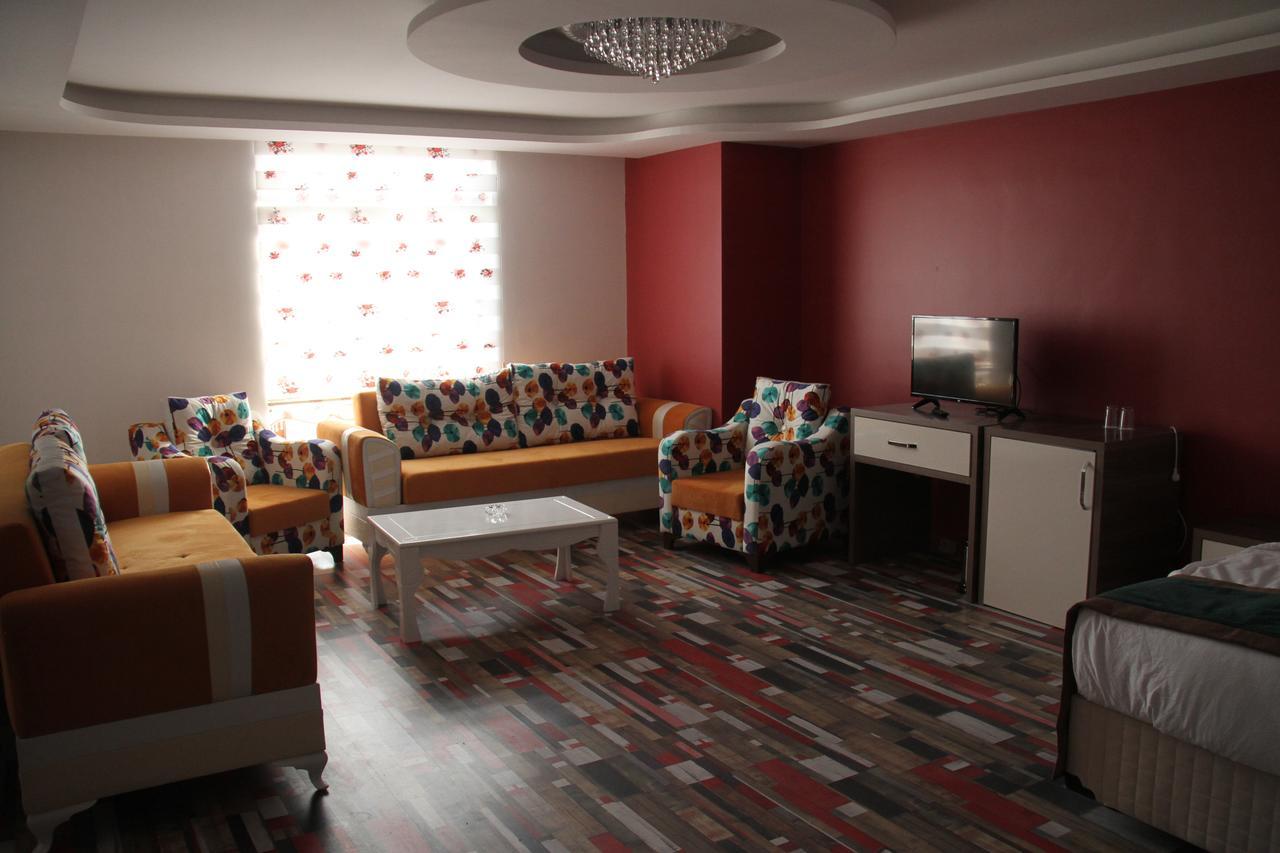 Gokdem Royal Hotel Van Extérieur photo