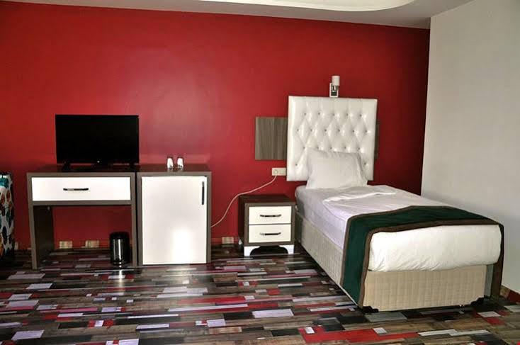 Gokdem Royal Hotel Van Extérieur photo